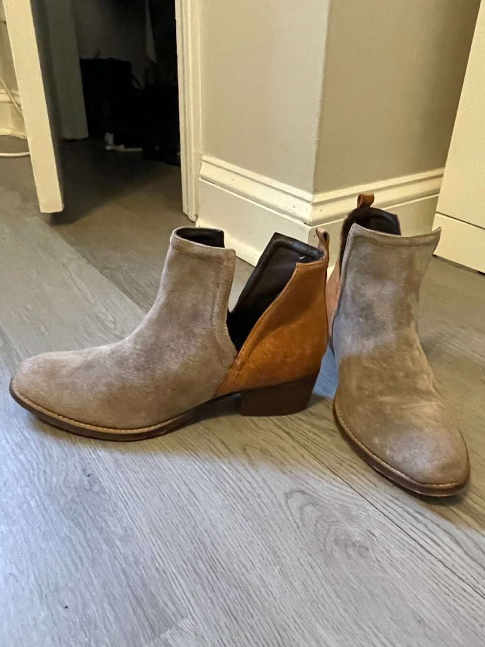 Diba True Two-Tone Leather + Suede Boots Size 10